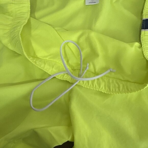 The North Face Men's XXL Elevation Short LED Yellow Lightweight Performance - Picture 5 of 14